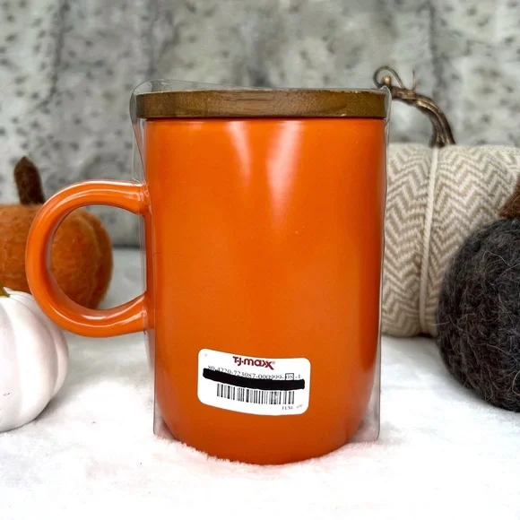 ❌SOLD❌ Rae Dunn NWT PUMPKIN Wooden Lid Fall Autumn Mug Orange and Ivory NEW - Picture 10 of 13